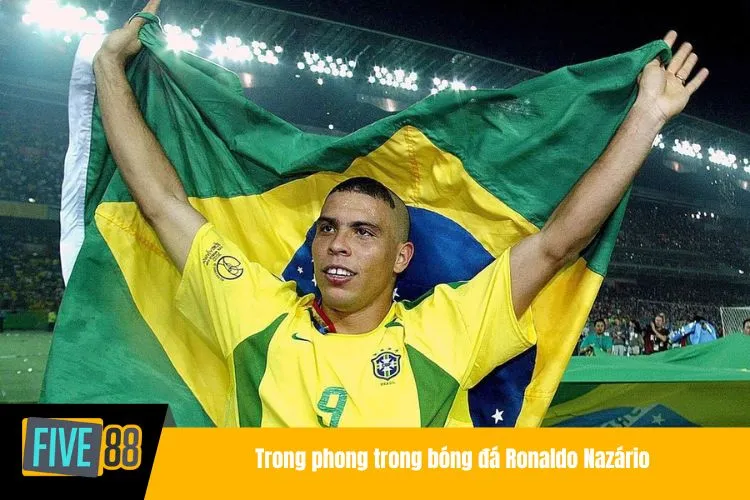 Trong phong trong bóng đá người ngoài hành tinh Ronaldo Nazário